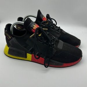 ADIDAS NMD_R1 V2 Munich 🔥 Men's Size 7.5 🔥 United by Sneakers Black Red FY1161